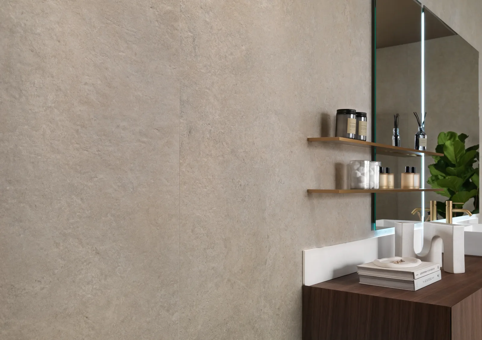 Energieker Heritage Nude 120x280 – elegantes Badezimmerdesign