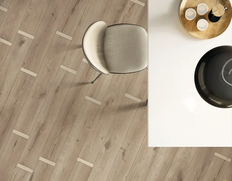 Faro Ceramiche Eco Palace Pecan und Vanilla – Kombination Wand