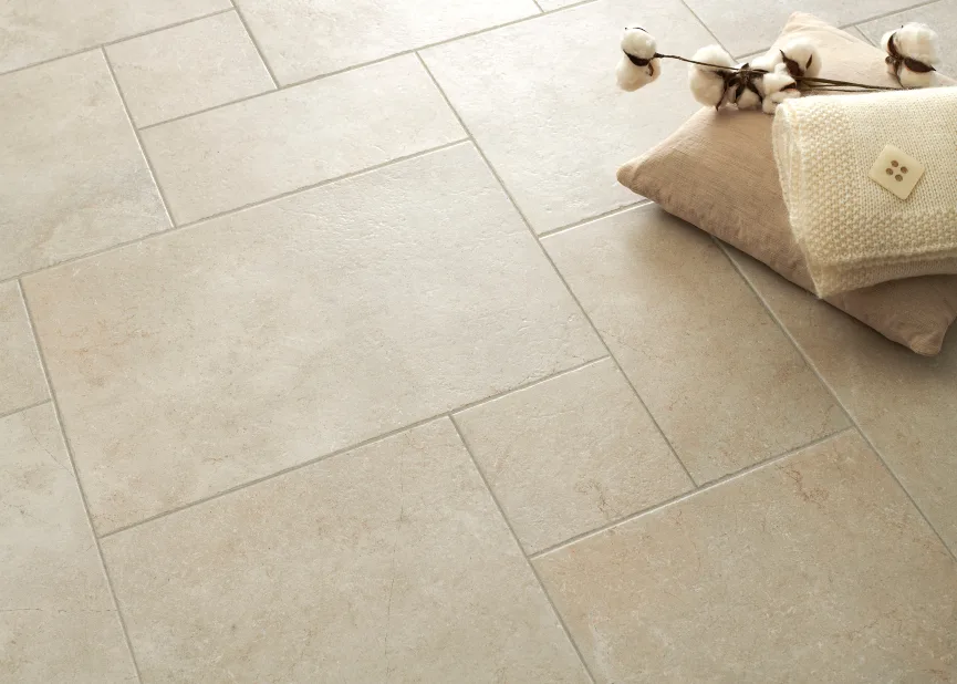 Faro Ceramiche Pierre d'Orléans Avorio – helle Kalksteinoptik