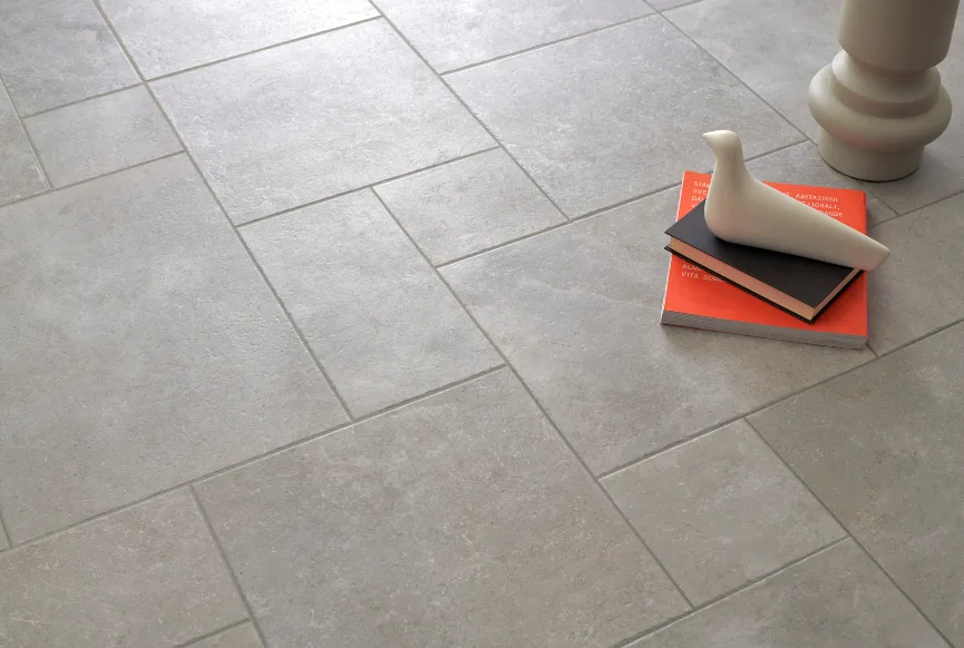 Faro Ceramiche Pierre d'Orléans Grigio – graue Kalksteinoptik