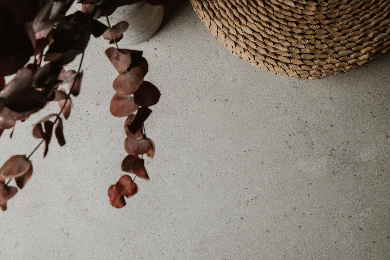 Navarti Irta Gris – graue Fliese Detailansicht