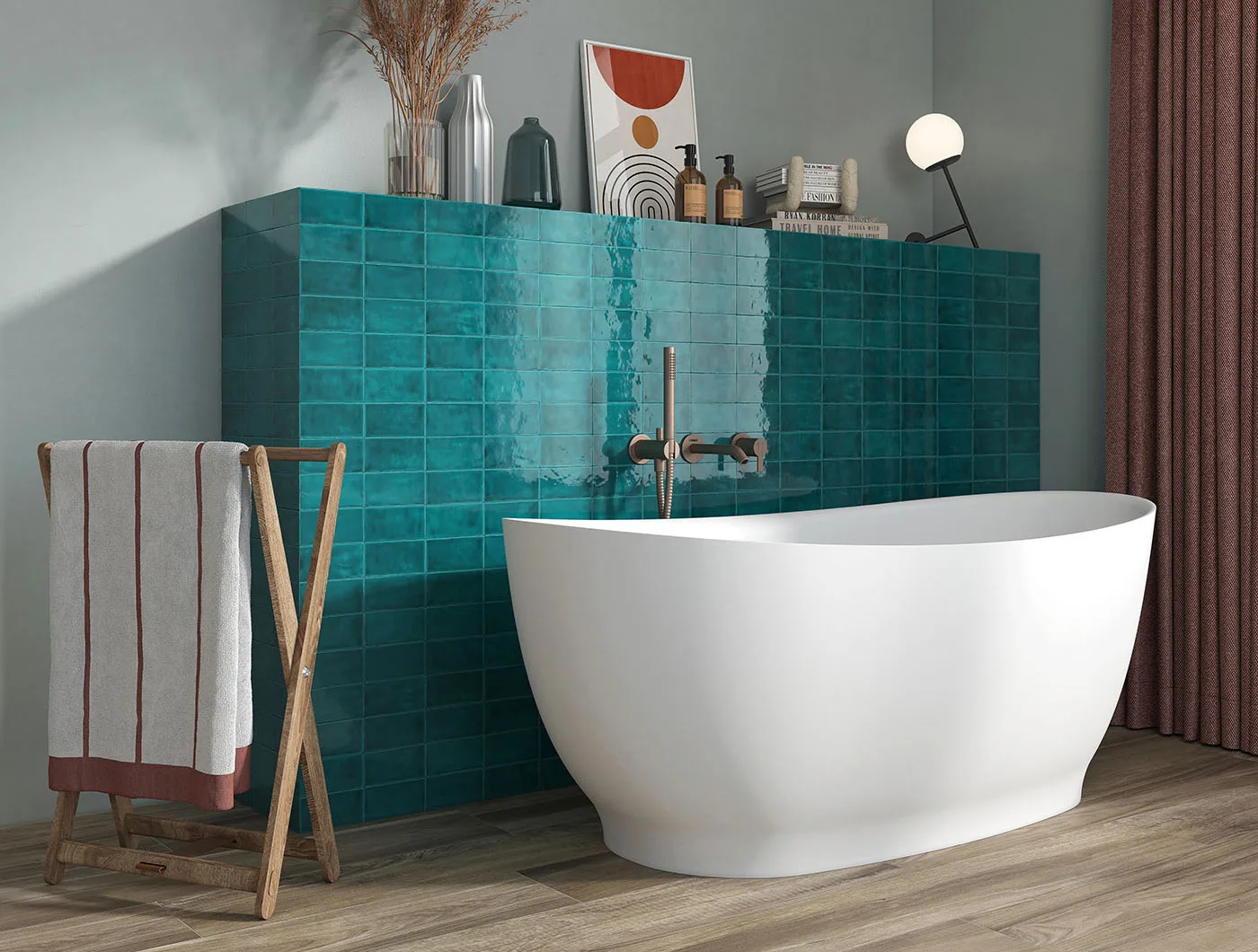 Sartoria Memorie Blu Reale – königsblaue glänzende Wandkeramik Ambiente