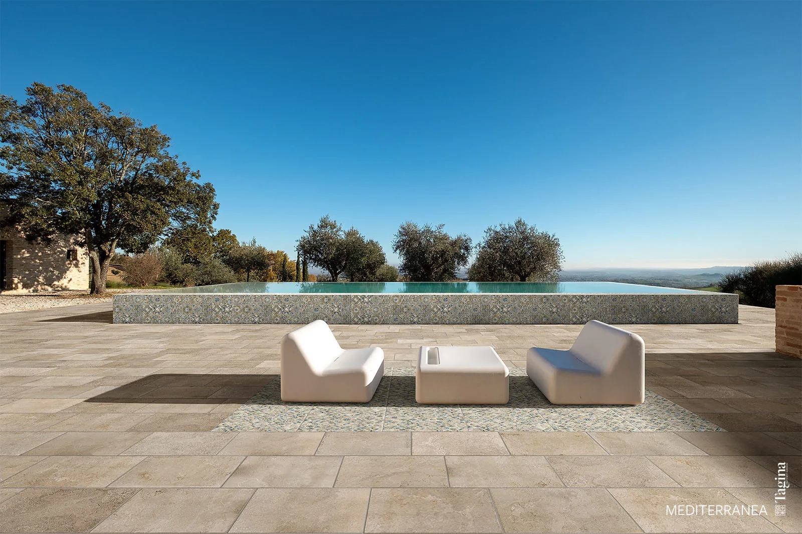 Tagina Mediterranea – Tagina Mediterranea Byblos AmeliaVintage Piscina